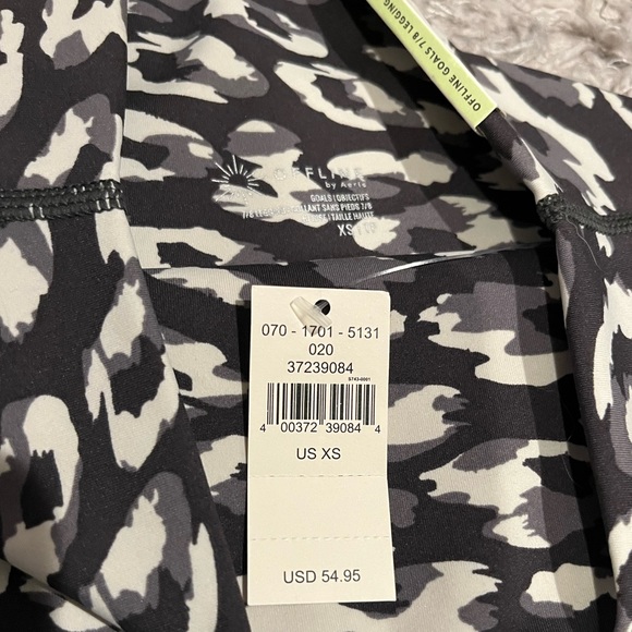 Aerie animal print leggings -perfect for back to school Size XS - Picture 11 of 11